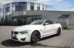 BMW M4 karbon, servodovírání, kamera  individual,