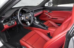 Porsche 911 Turbo S, bicolor, Bose, PDLS, CZ