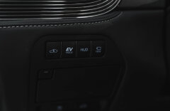 Lexus LS 500 500h Superior, KIRIKOGLASS, PLNÁ VÝBAVA