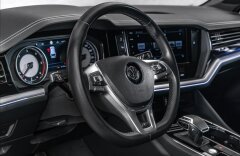 Volkswagen Touareg R-line, 210kW, Vzduch, IQ-Light