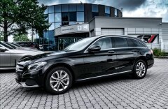 Mercedes-Benz Třídy C 250d 4Matic Avantgarde
