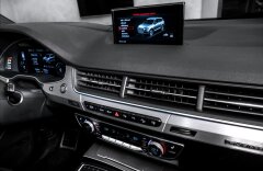 Audi Q7 3,0TDI Sline, Panorama, 7míst