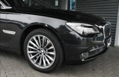 BMW Řada 7 750Li xDrive, max výbava, DVD, TV, noční vidění