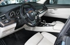 BMW Řada 5 Gran Turismo 530d, ventilace