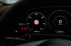 Porsche Taycan CROSS TURISMO TURBO S, BURMESTER, PDCC SPORT