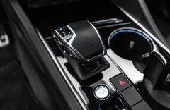 Volkswagen Touareg R-line, 210kW, Vzduch, IQ-Light