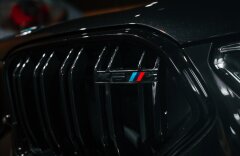 BMW X6 4,4 M COMPETITION, H/K, M SPORT VÝFUKY