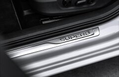 Škoda Superb 2,0TDI 4x4 Sportline, 147kW, DCC