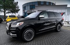 Lincoln Navigator Black Label