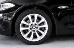 BMW Řada 5 520d Touring, navigace, bi-xenonové světlomety
