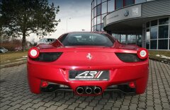 Ferrari 458 Rosso Fuoco CarbonSeats