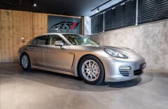 Porsche Panamera Panamera 4S, sport chrono paket, ventilace, PDLS
