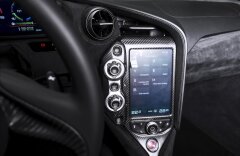 McLaren 720S coupe performance