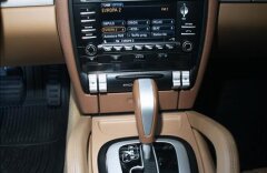 Porsche Cayenne 3,0 Vzduch, top stav