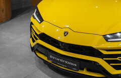 Lamborghini Urus 4.0 V8, Bang & Olufsen, Panorama, Karbón