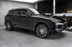 Porsche Cayenne V8 S Diesel, bikolor, panorama, Bose, CZ