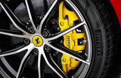 Ferrari 812 Superfast V12, passenger, lift, CZ