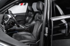 Audi Q7 3,0TDI Sline, Panorama, 7míst