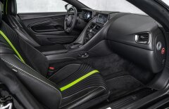 Aston Martin DB11 V12 AMR, full carbon, záruka!