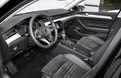 Volkswagen Passat 2.0 TDI Elegance, Navi, LED, DSG