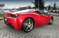 Ferrari 458 Rosso Fuoco CarbonSeats