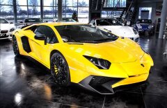 Lamborghini Aventador LP750-4 Superveloce, Nové, Skladem