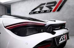 McLaren  720S performance, lift, kamera, karbon, CZ