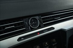 Volkswagen Passat 2,0 VARIANT HIGHLINE, DYNAUDIO, PANO, NAVI