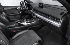 Audi Q7 3,0TDI Sline, Panorama, 7míst