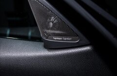 BMW Řada 4 M4 coupe competition, individual, head-up, CZ
