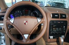 Porsche Cayenne 3,0 Vzduch, top stav