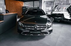 Mercedes-Benz Třídy E 2,0 220 d 4MATIC T-MODELL ALL-TERRAIN, LED