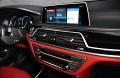 BMW Řada 7 740Ld xDrive Black fire edition, M-paket