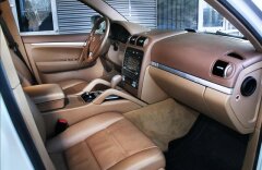 Porsche Cayenne 3,0 Vzduch, top stav