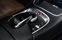 Mercedes-Benz Třídy S S500 4M Long, Burmester, Televize