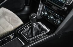 Volkswagen Passat Variant 2,0TDI 140kW High,LED,Panorama