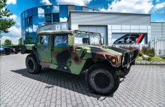 Hummer H1 6,2 M998 HMMWV  Vojenský