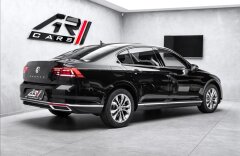 Volkswagen Passat 2.0 TDI Elegance, Navi, LED, DSG