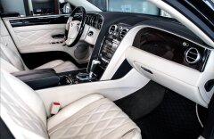 Bentley Continental Flying Spur W12 Mulliner, entertainment