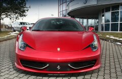 Ferrari 458 Rosso Fuoco CarbonSeats