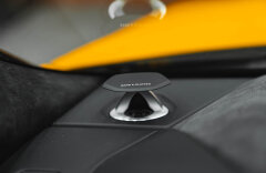 Lamborghini Urus 4.0 V8, Bang & Olufsen, Panorama, Karbón