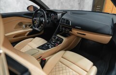 Audi R8 5,2 V10 plus FSI quattro, CARBON CERAMIC, B&O