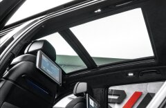 BMW X7 M50i xDrive, laser, pano Sky, 23"kola, TV, fólie