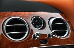 Bentley Continental Flying Spur W12 Muliner, entertainment, CZ