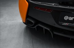McLaren 570S 3,8 V8 KUPÉ, LIFT, B&W, KARBÓN