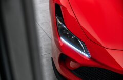 Ferrari F8 Tributo, Lift, trikolora, SKLADEM!!!