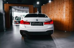 BMW Řada 5 3,0 530d xDrive, M Sport, LED, SOFT-CLOSE