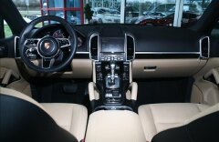 Porsche Cayenne Diesel, 21" kola Porsche Turbo Design