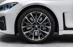 BMW 750 M-paket, masáže, TV Head-up, nezávislé, tažné 750i xDrive AT