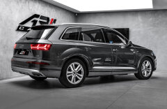 Audi Q7 3.0TDI 200kW 2xSline 7míst